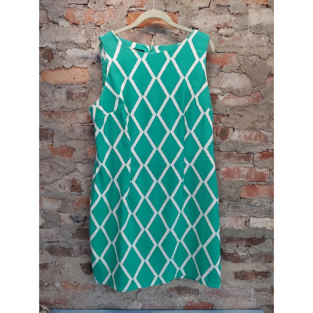 Alyx Womens Dress Size 18 Plus Green White Geometric Sleeveless Shift